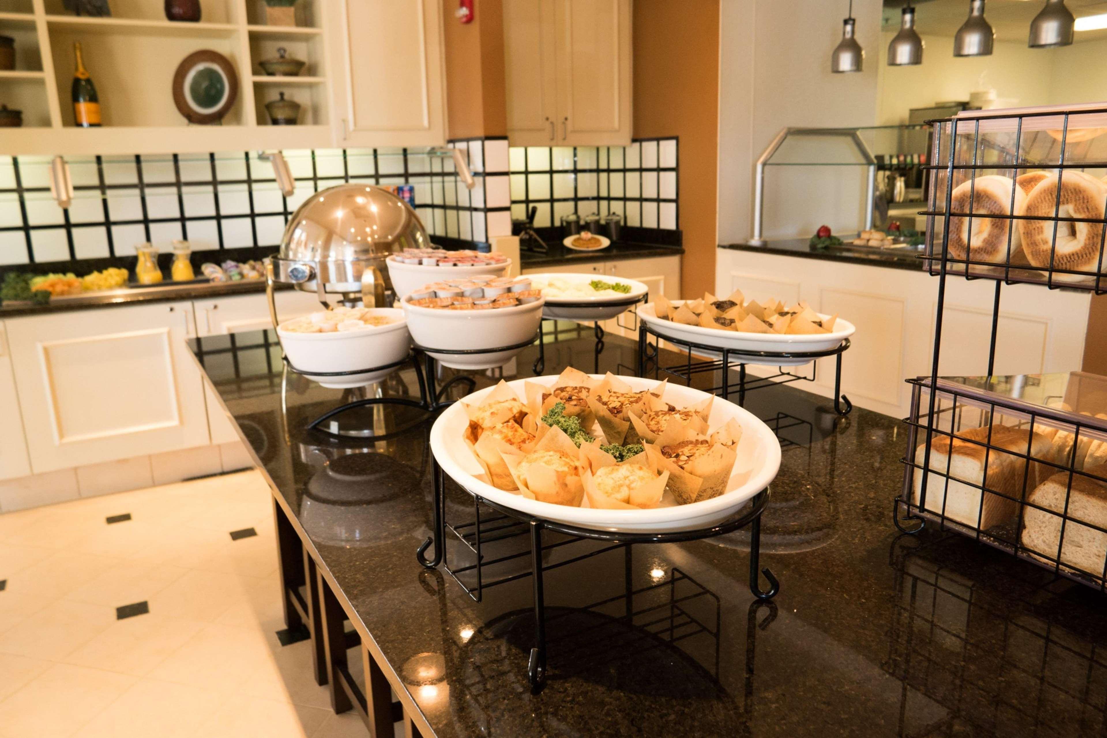Hilton Garden Inn Oklahoma City North Quail Springs Exterior photo