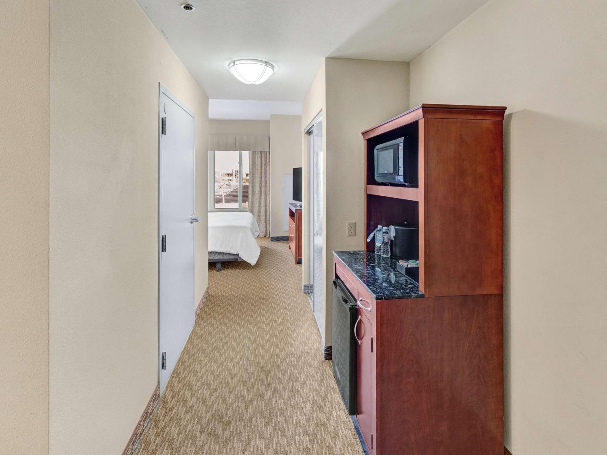 Hilton Garden Inn Oklahoma City North Quail Springs Exterior photo