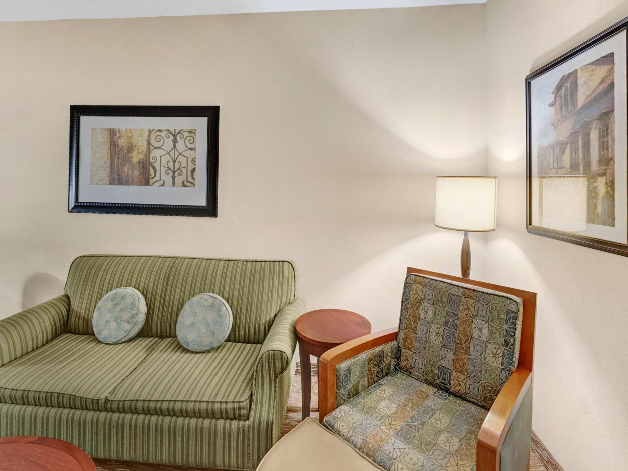 Hilton Garden Inn Oklahoma City North Quail Springs Exterior photo